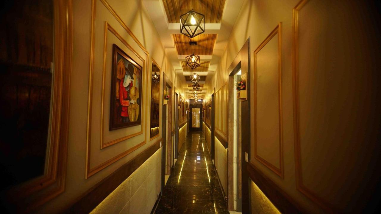 Hotel Soluxe Yamuna Nagar Екстер'єр фото