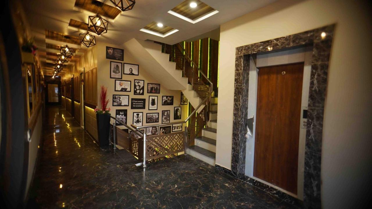 Hotel Soluxe Yamuna Nagar Екстер'єр фото