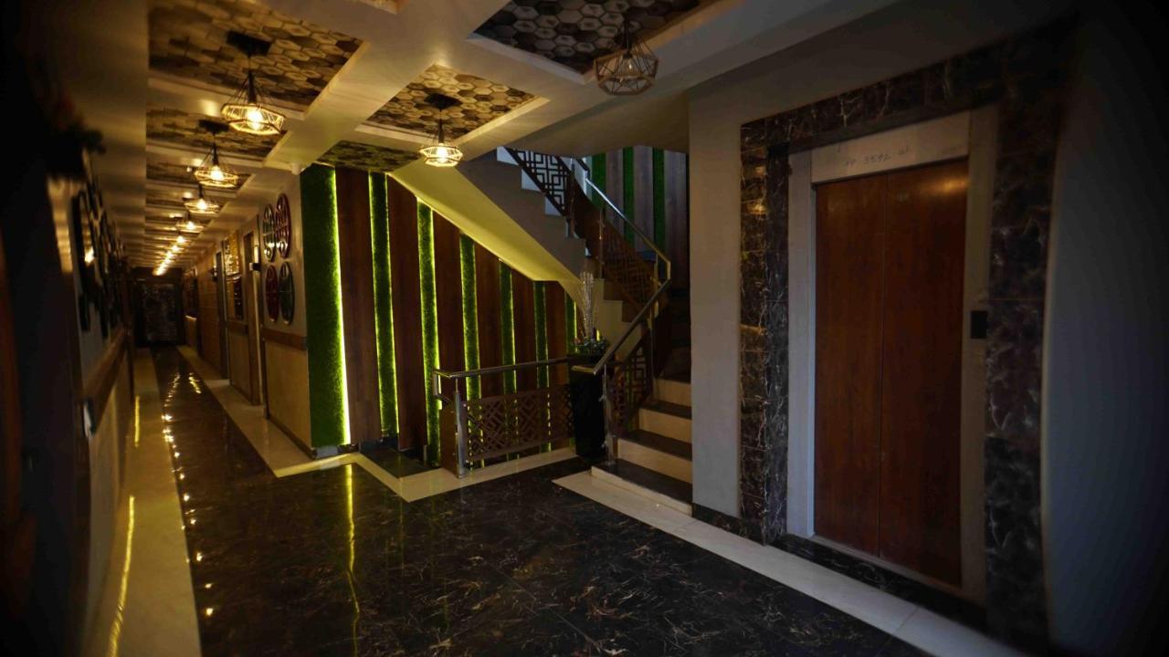 Hotel Soluxe Yamuna Nagar Екстер'єр фото